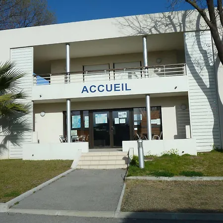 Vacanceole - Carre Marine Hotel apartamentowy 3*